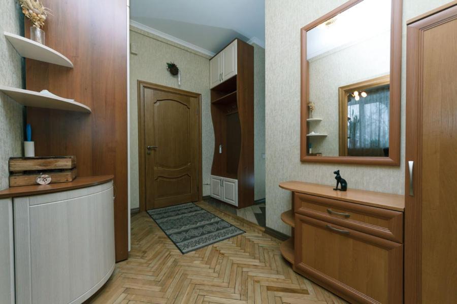 Three-Room Apartments At The Polytechnic Institute Kyiv Exterior photo